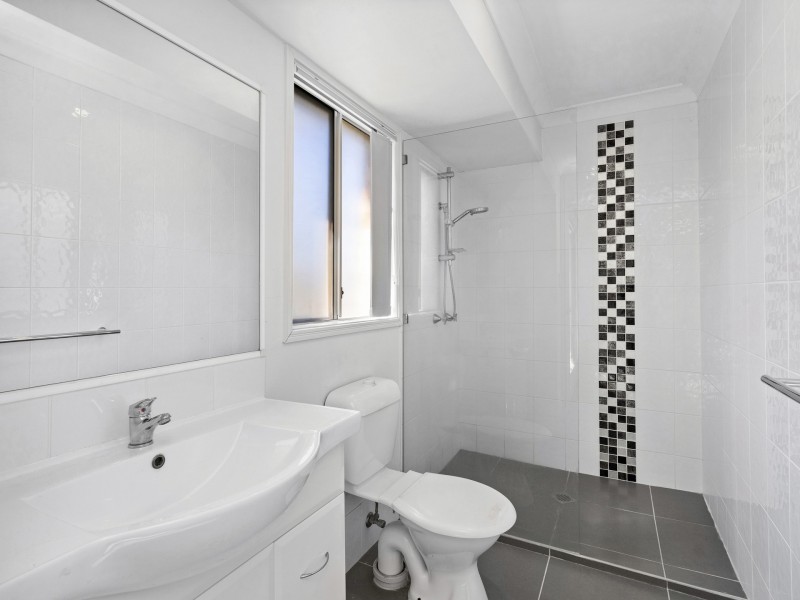 4/50 Clarks Road, Loganholme QLD 4129