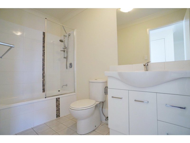 103/2 Diamantina street, Calamvale QLD 4116
