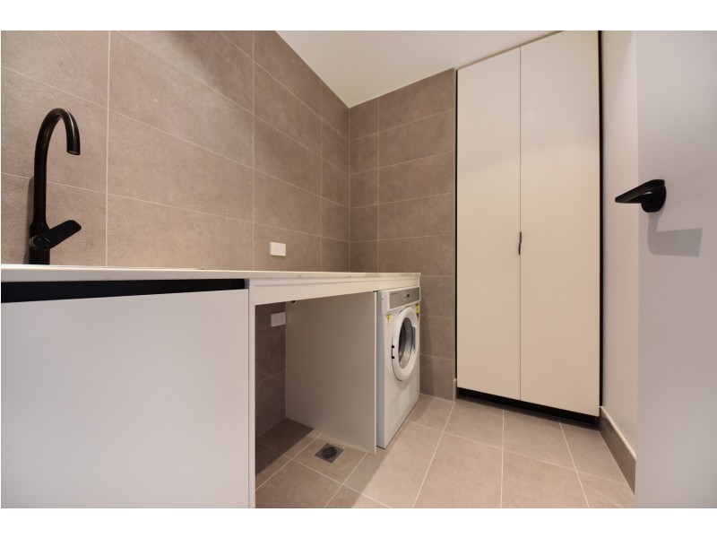 801/31 Wyandra Street, Teneriffe QLD 4005