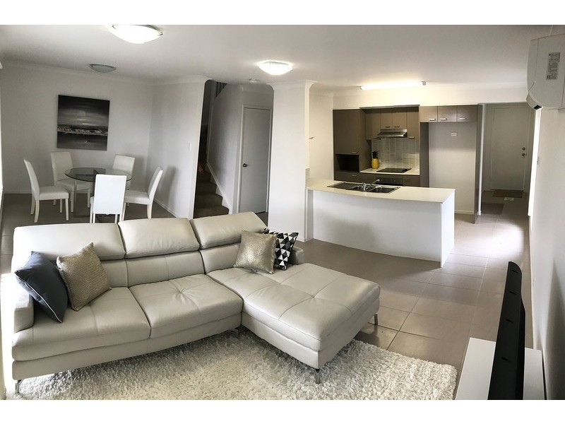 28/7 JUXGOLD AVENUE, Collingwood Park QLD 4301