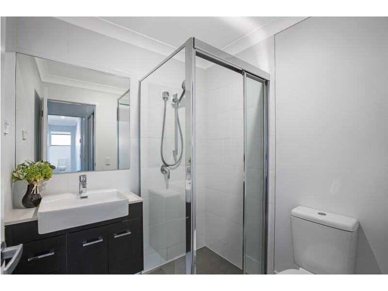 2/21 Northcliffe Street, Murarrie QLD 4172