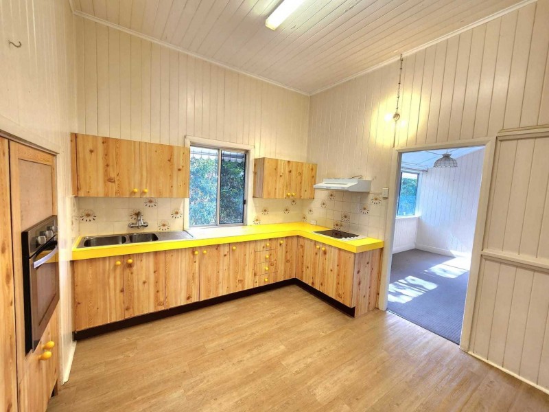 11 Delville ave, Moorooka QLD 4105