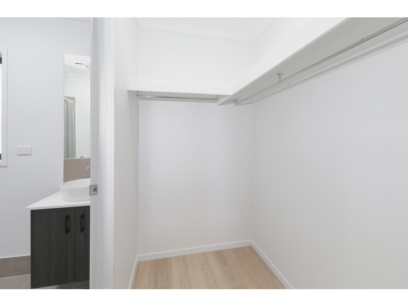 46 Aaron Circuit, Browns Plains QLD 4118