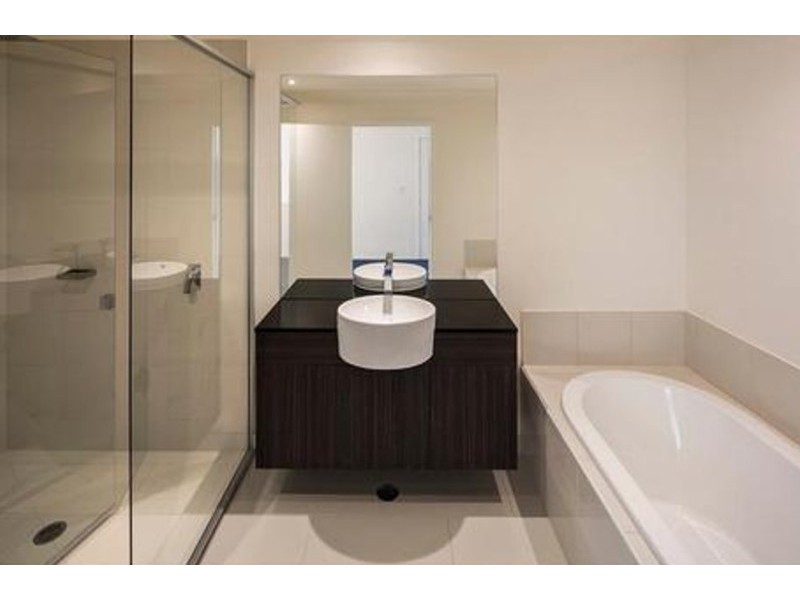 1 Ancora Crescent, Hope Island QLD 4212