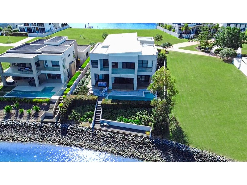 1043 Edgecliff Drive, Sanctuary Cove QLD 4212