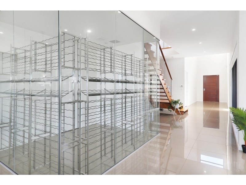 1043 Edgecliff Drive, Sanctuary Cove QLD 4212