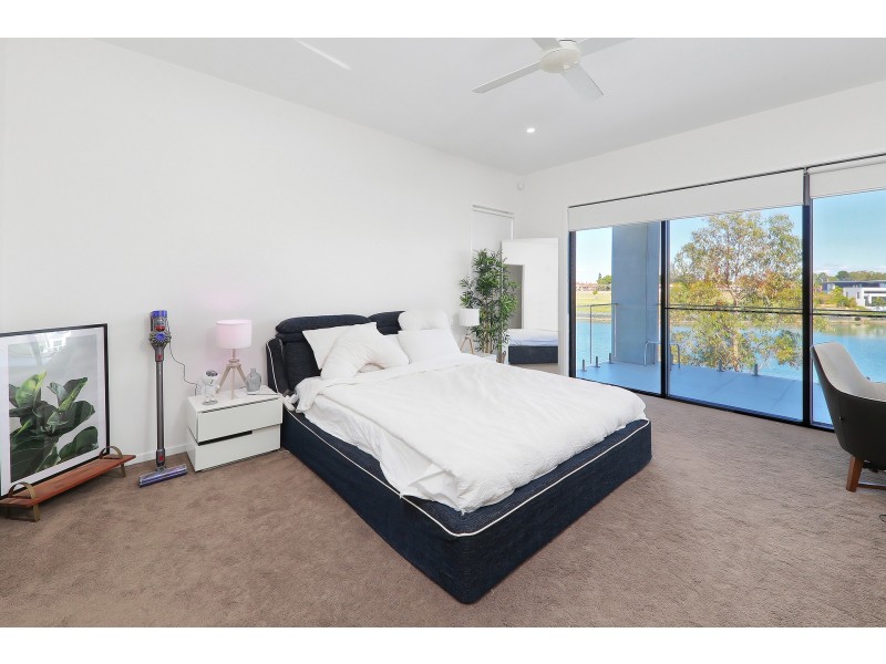 1043 Edgecliff Drive, Sanctuary Cove QLD 4212