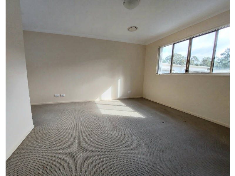 45/2 Weir Drive, Upper Coomera QLD 4209