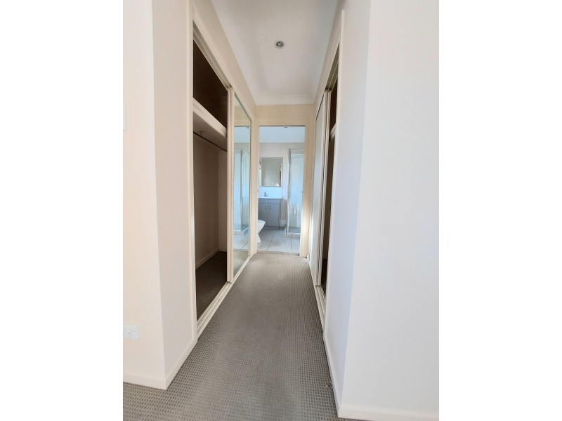 45/2 Weir Drive, Upper Coomera QLD 4209