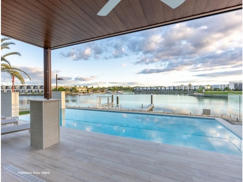 19/72 Palladium Blvd, Hope Island QLD 4212