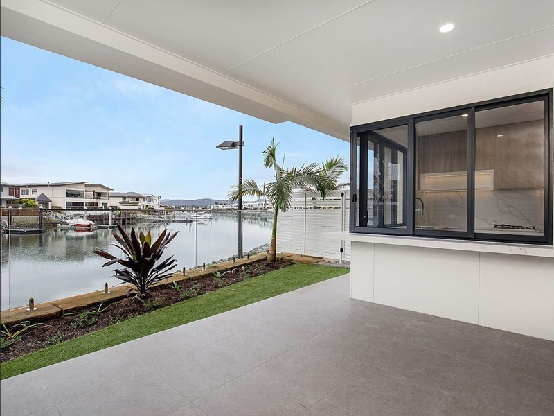 19/72 Palladium Blvd, Hope Island QLD 4212