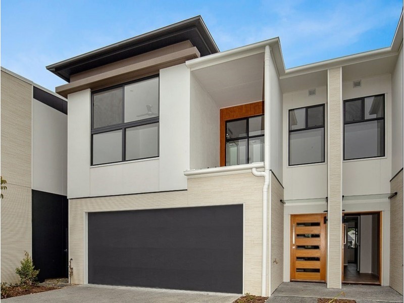 19/72 Palladium Blvd, Hope Island QLD 4212