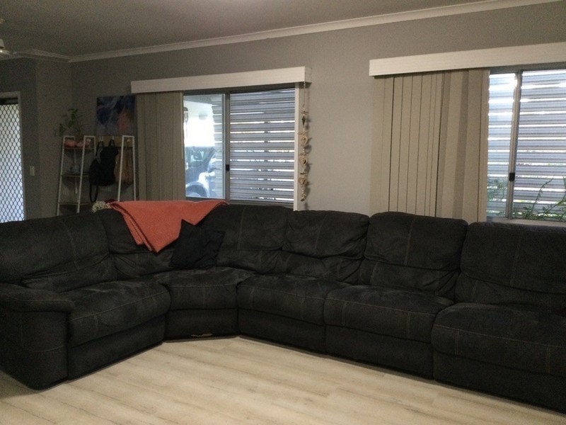 53 Clarence Baker Dr, Middlemount QLD 4746