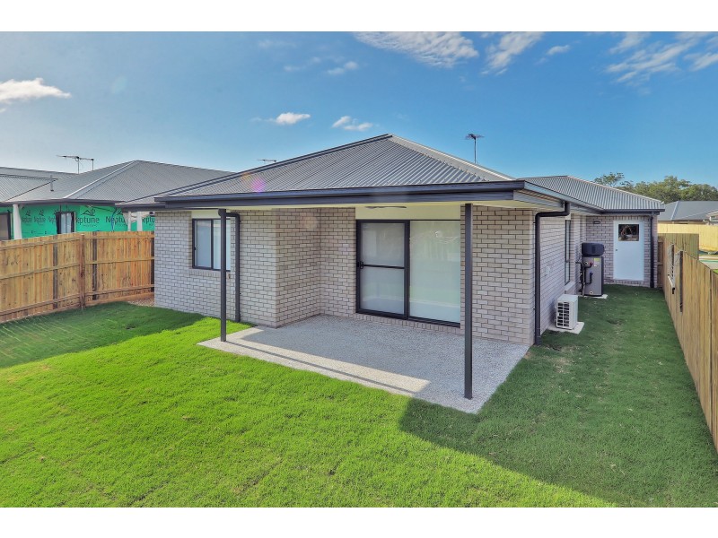 64 Aaron Circuit, Browns Plains QLD 4118