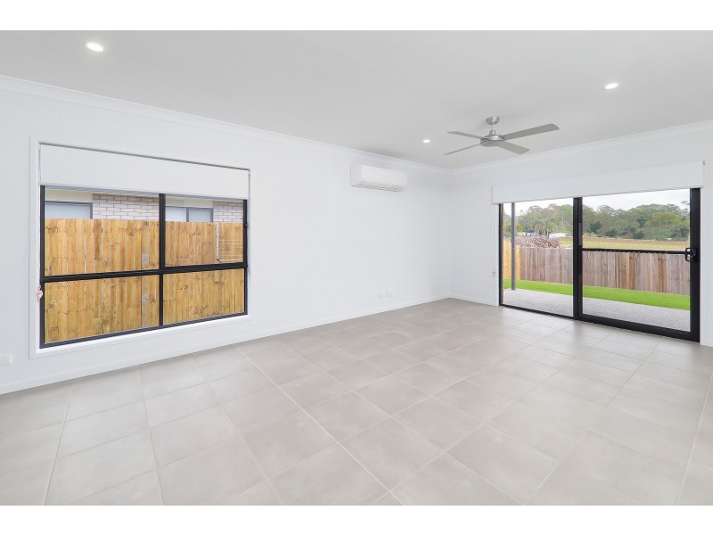 64 Aaron Circuit, Browns Plains QLD 4118