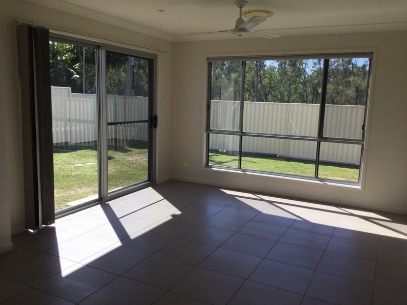 1/73 Centenary Dr Nth, Middlemount QLD 4746