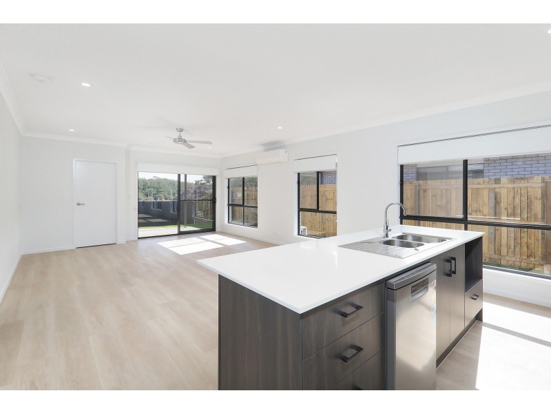 62 Aaron cct, Browns Plains QLD 4118