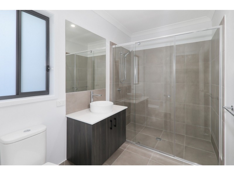 62 Aaron cct, Browns Plains QLD 4118