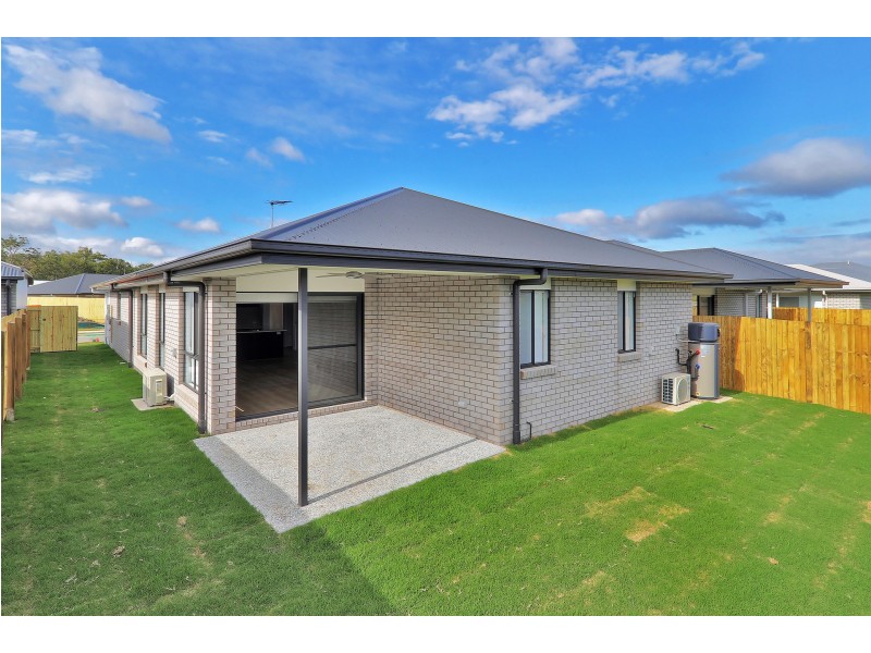 62 Aaron cct, Browns Plains QLD 4118