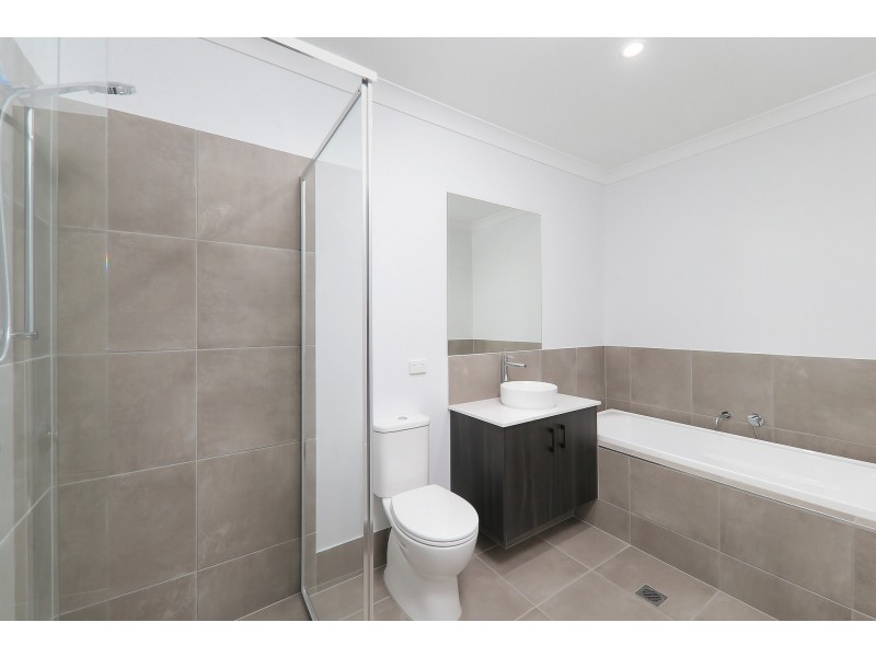 A/6 Chloe Street, Browns Plains QLD 4118