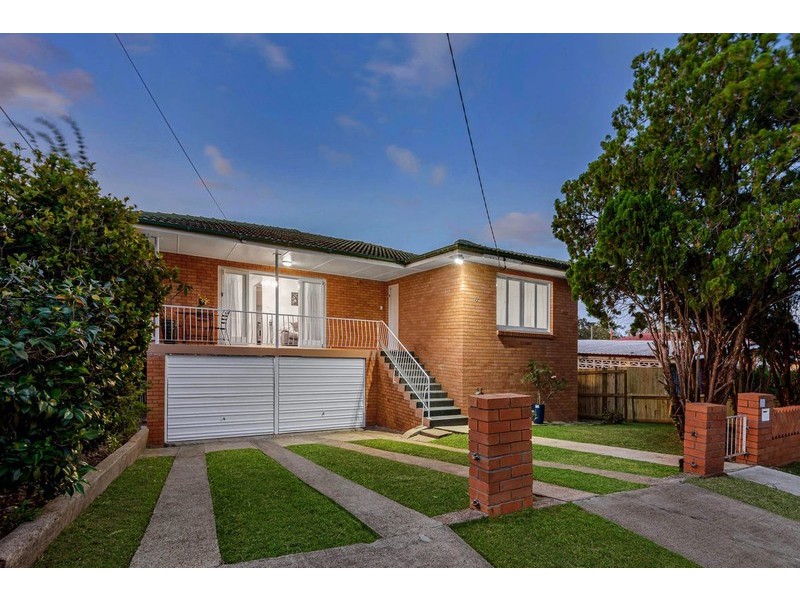 11 Dalgety Street, Mount Gravatt East QLD 4122