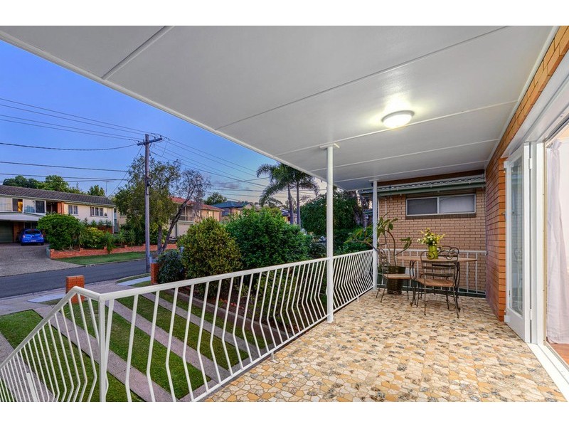 11 Dalgety Street, Mount Gravatt East QLD 4122
