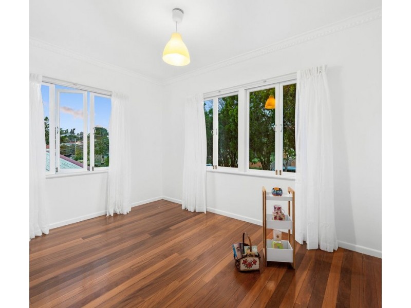 11 Dalgety Street, Mount Gravatt East QLD 4122