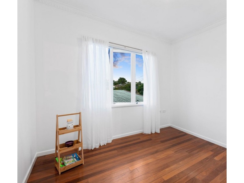 11 Dalgety Street, Mount Gravatt East QLD 4122