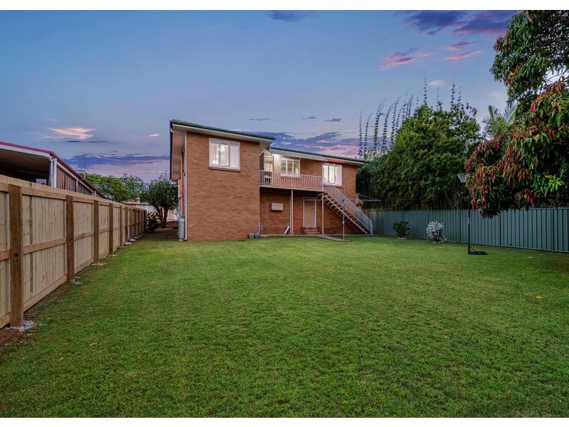 11 Dalgety Street, Mount Gravatt East QLD 4122