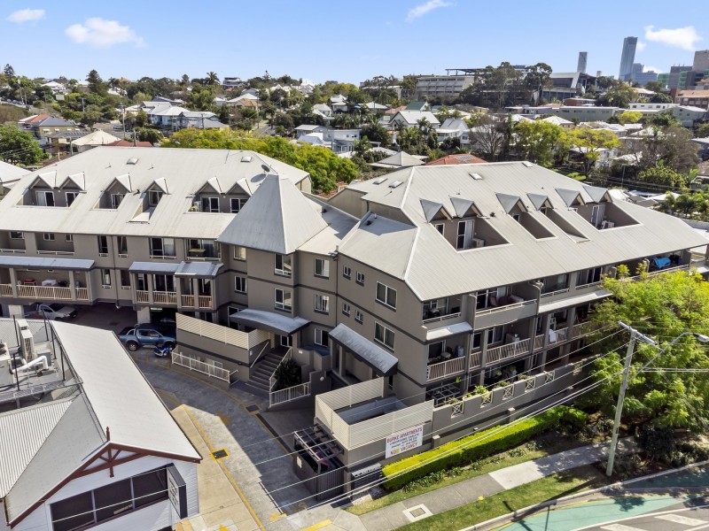 18/81 Annerley Road, Woolloongabba QLD 4102