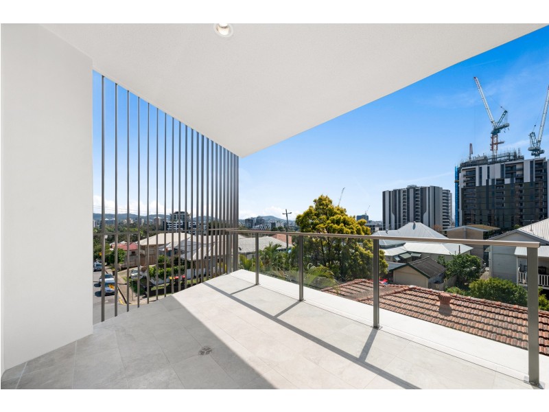 20/10 Amersham, West End QLD 4101