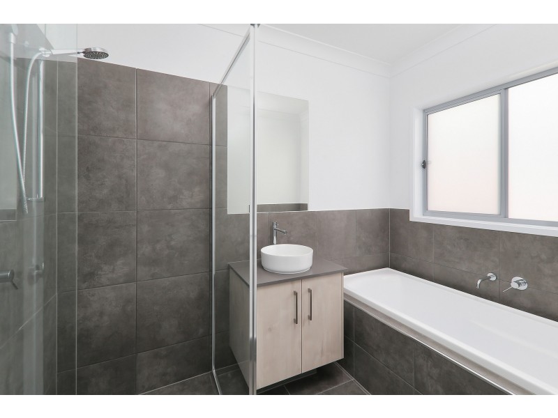 19 Aaron Cct, Browns Plains QLD 4118