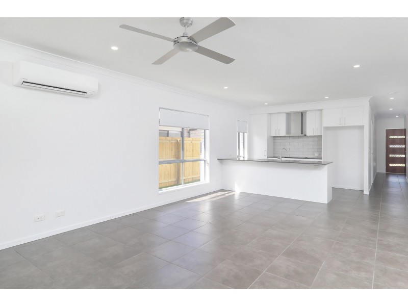 19 Aaron Cct, Browns Plains QLD 4118