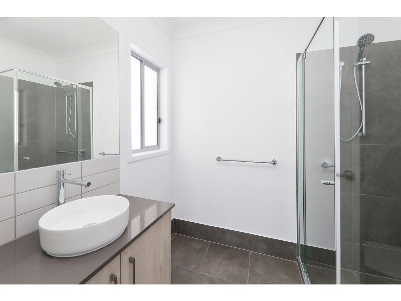 19 Aaron Cct, Browns Plains QLD 4118