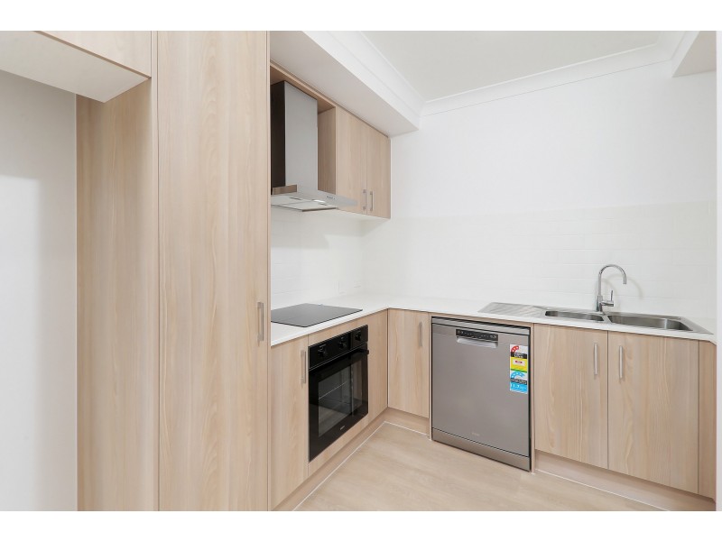 B/54 Aaron Cct, Browns Plains QLD 4118