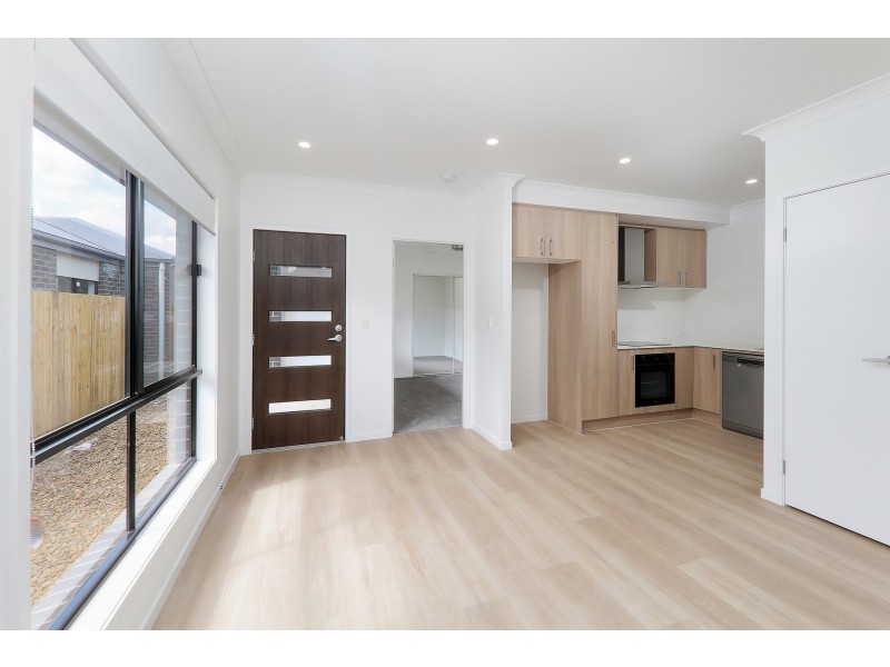 B/54 Aaron Cct, Browns Plains QLD 4118