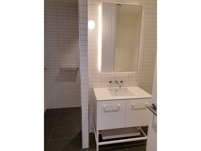 410/8 Bank Street, West End QLD 4101