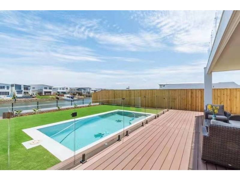 29 Santa Monica Blvd, Hope Island QLD 4212