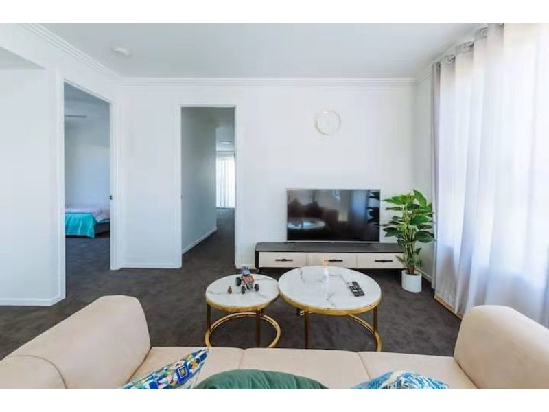 29 Santa Monica Blvd, Hope Island QLD 4212