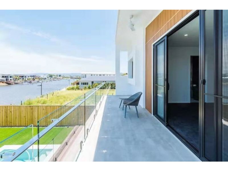 29 Santa Monica Blvd, Hope Island QLD 4212