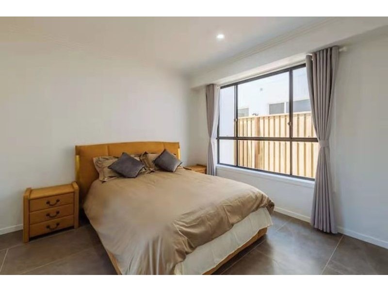 29 Santa Monica Blvd, Hope Island QLD 4212