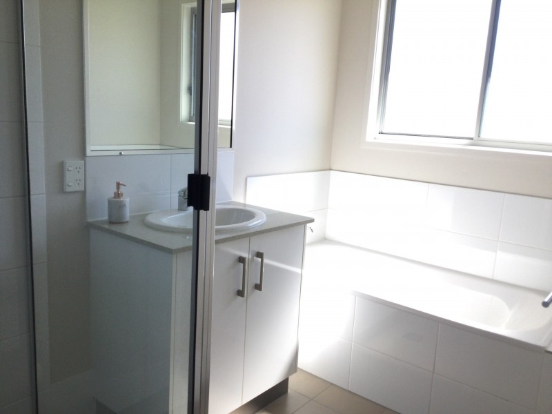 36/73 Centenary Dr Nth (Furnished), Middlemount QLD 4746