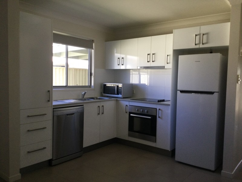 36/73 Centenary Dr Nth (Furnished), Middlemount QLD 4746
