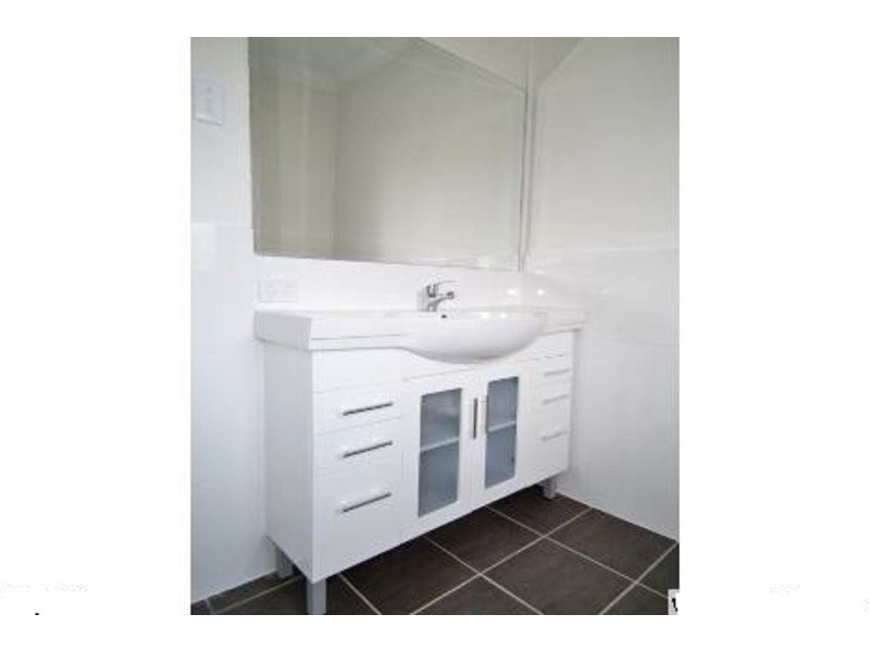 77 Toombul Terrace, Nundah QLD 4012