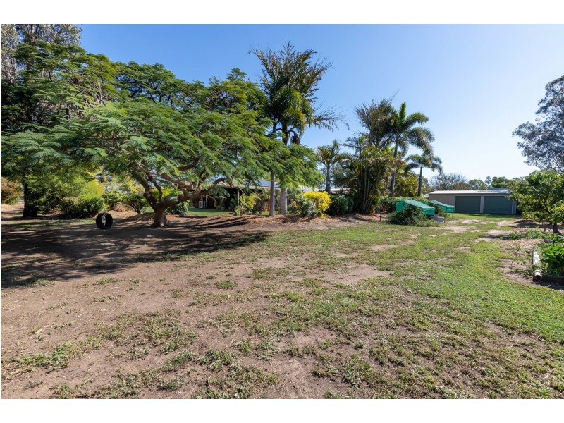 2B Andrews Rd, Emerald QLD 4720