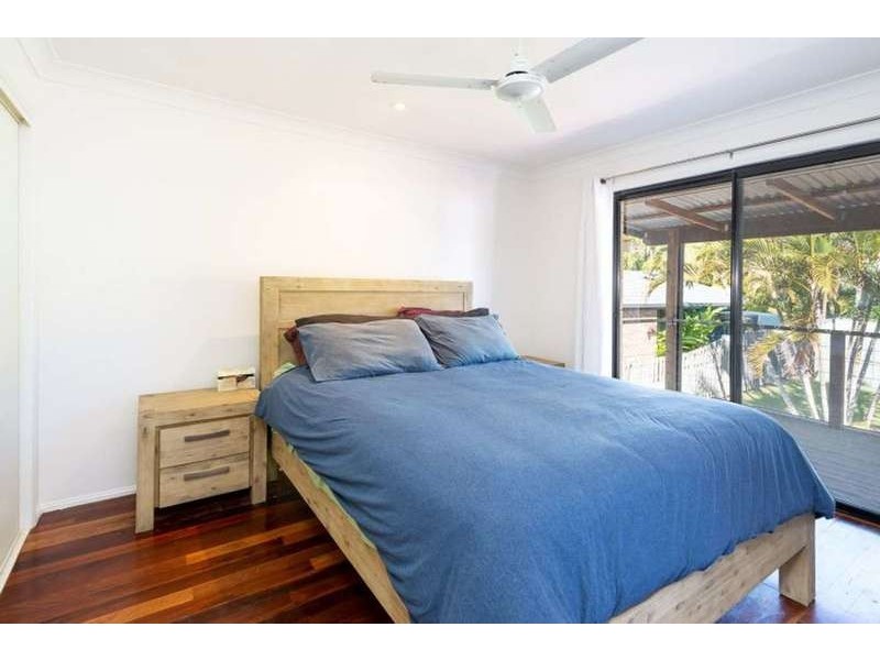 3 Hatutu Street, Pacific Pines QLD 4211