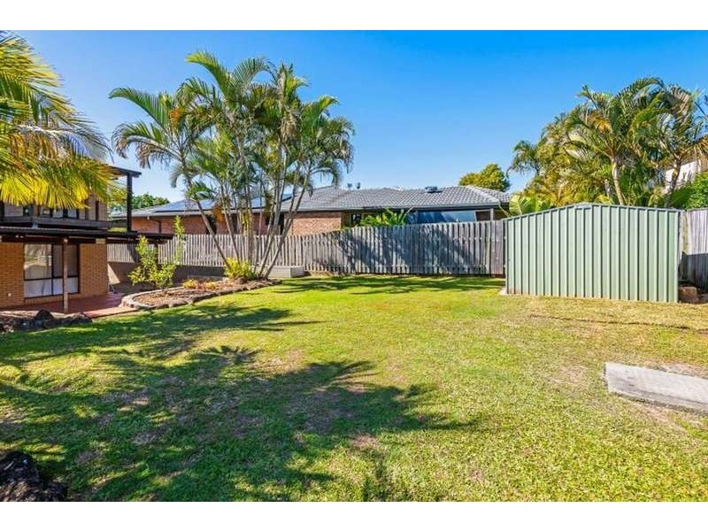 3 Hatutu Street, Pacific Pines QLD 4211