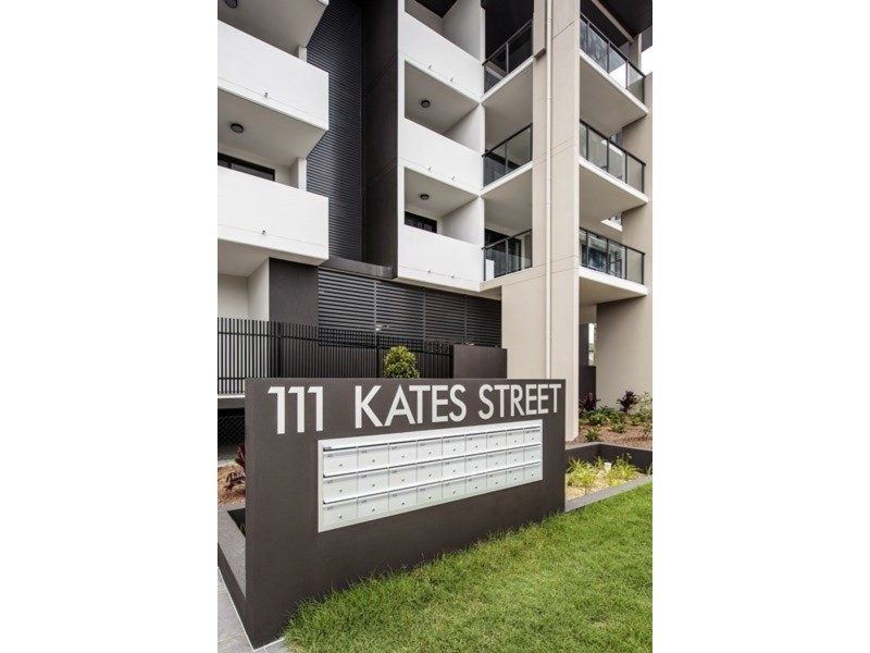 111 Kates St, Morningside QLD 4170