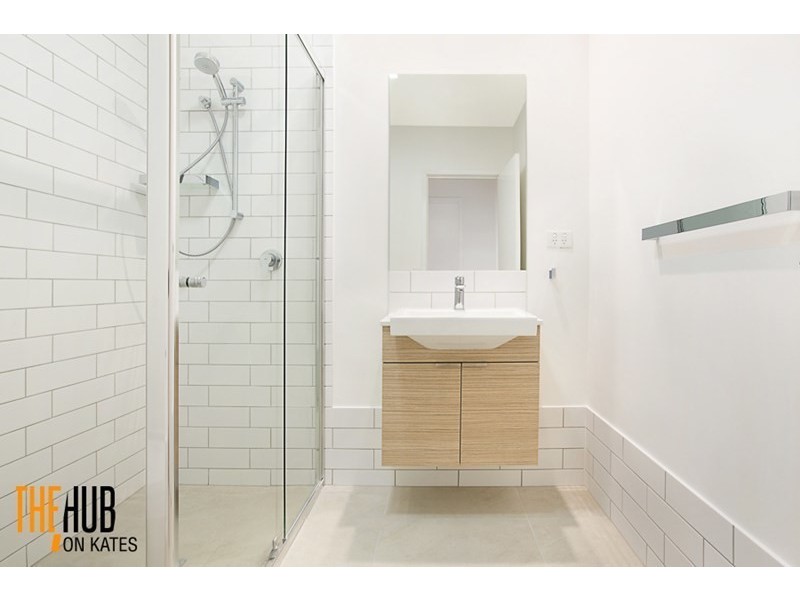 111 Kates St, Morningside QLD 4170