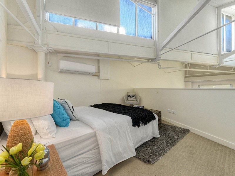 ID:7225682/64 Macquarie Street, Teneriffe QLD 4005